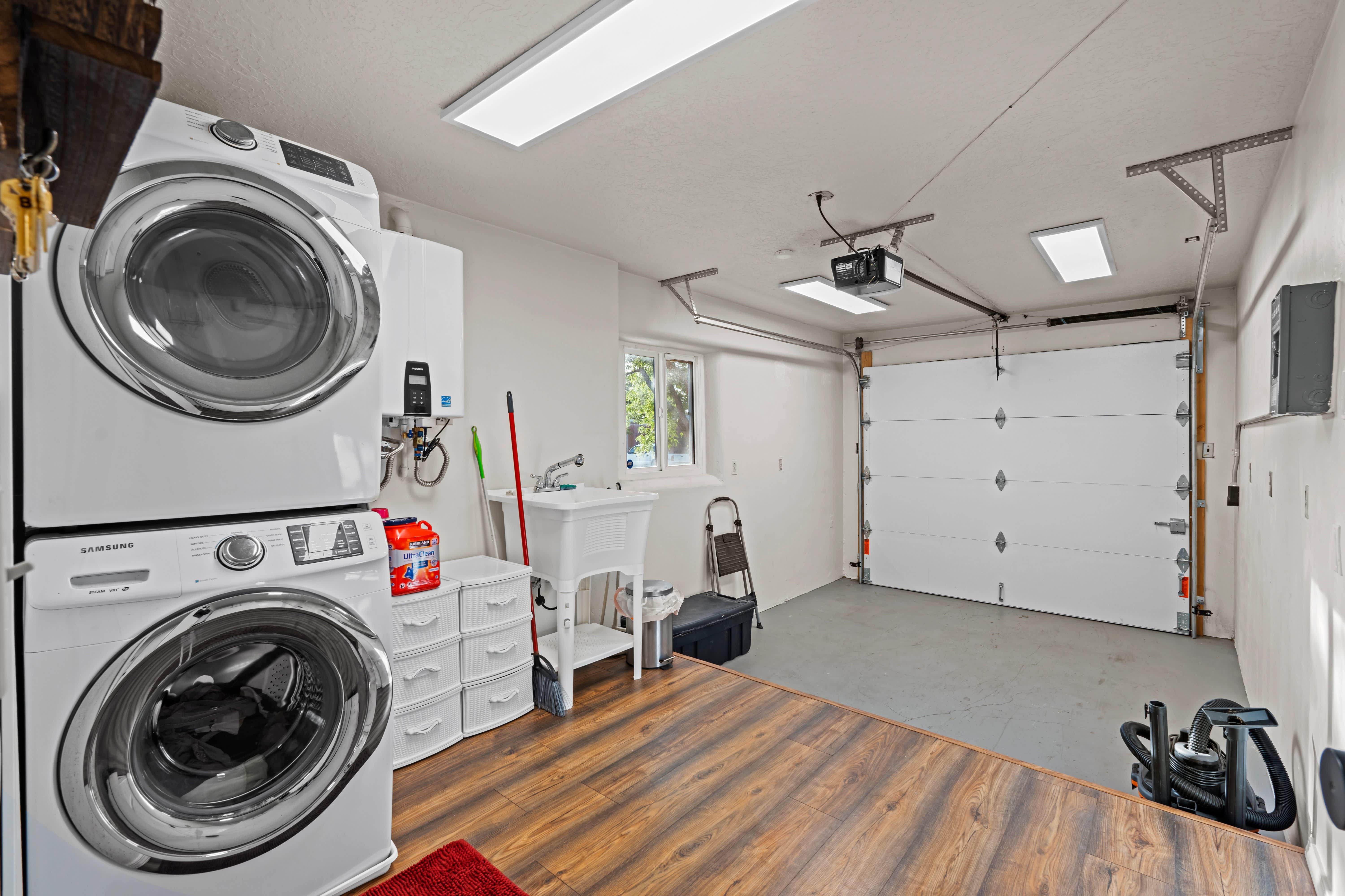 4908 Burton Ave Se – photo 4