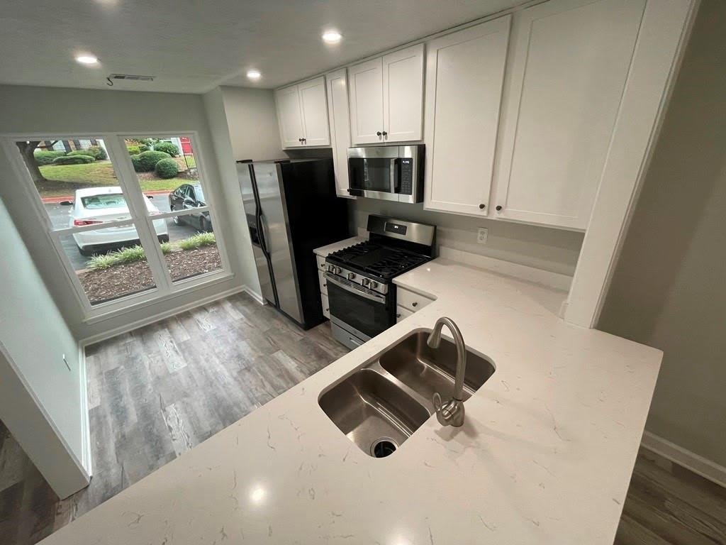 2260 Newport Landing – photo 4
