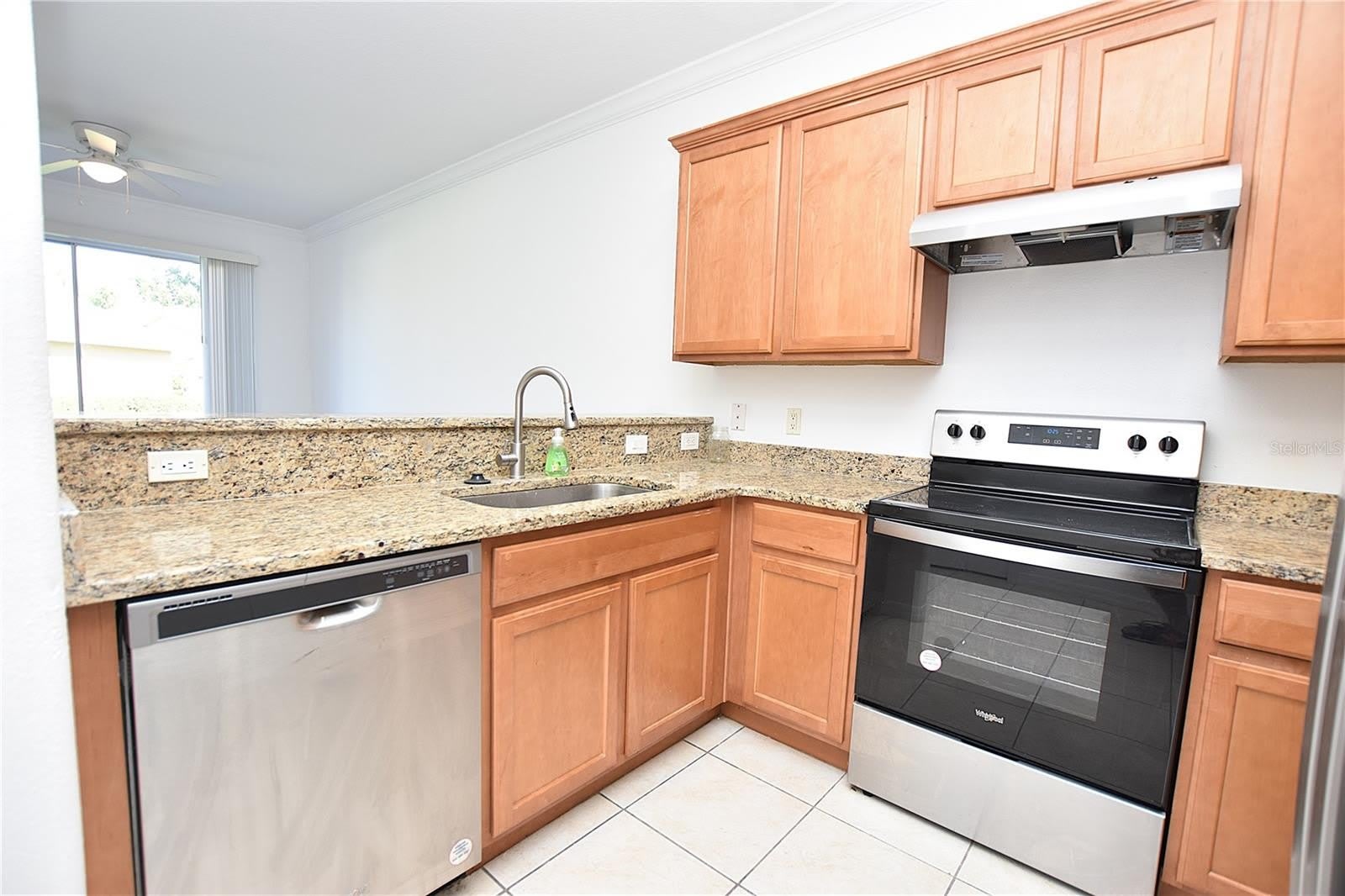 6352 SEDGEFORD Drive – photo 2