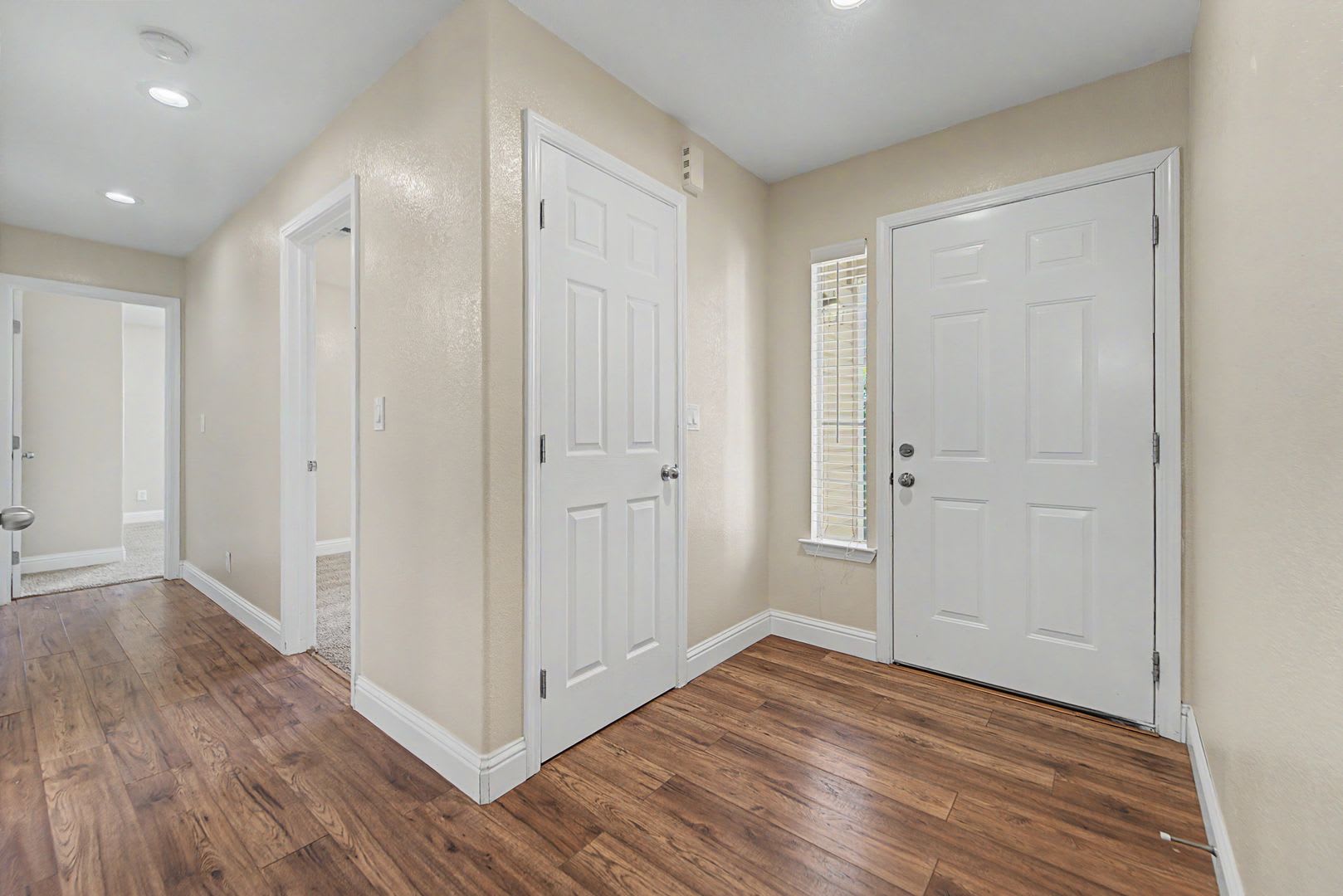 3 Bedroom 2 Bath – photo 3