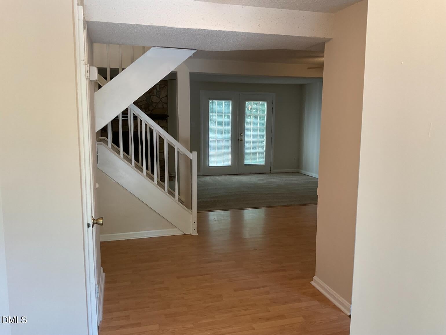 101 Luxon Place – photo 2