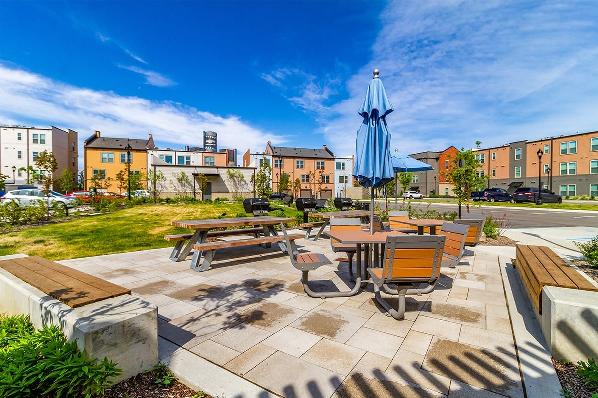 Willis Apartments – photo 4
