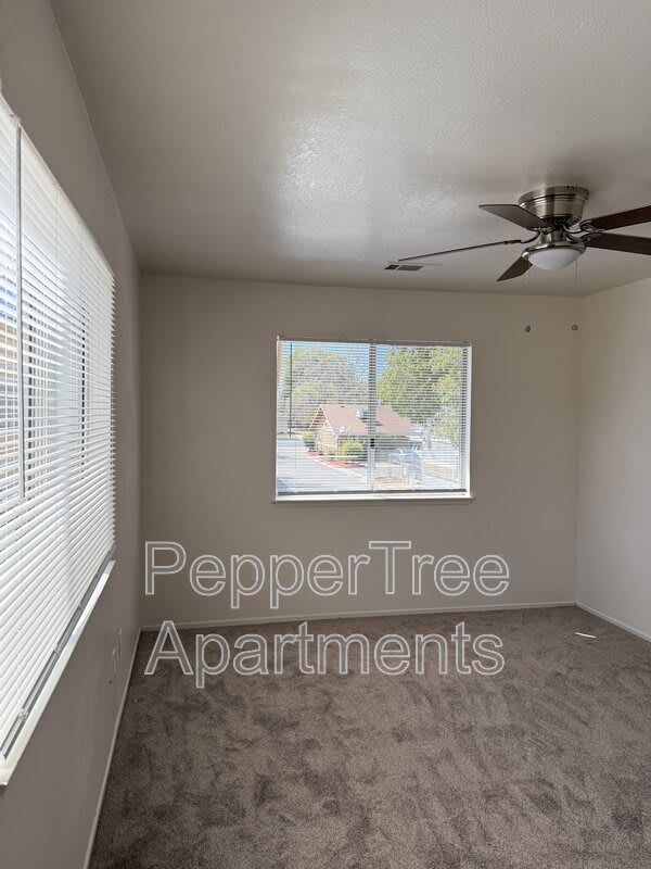 760 East Elm Ave – photo 5