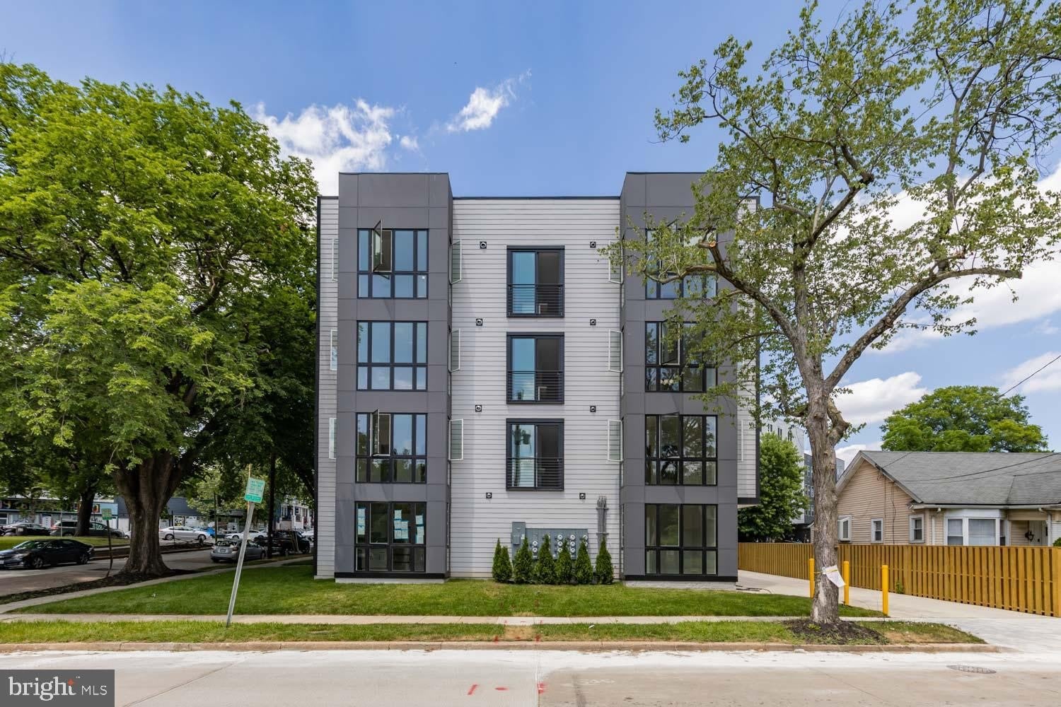 2601 30TH Street NE – photo 1