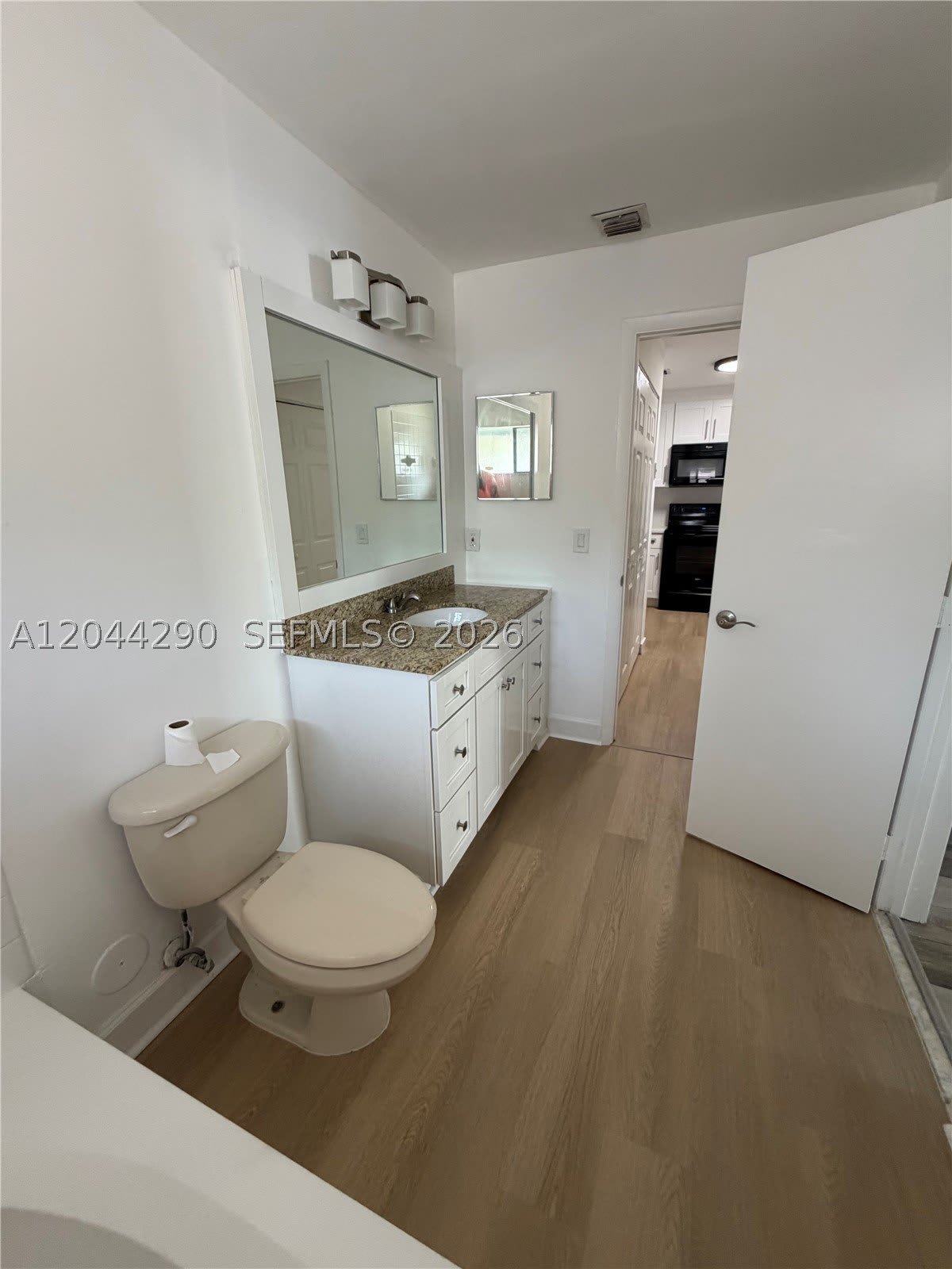 1808 Runners Way – photo 5