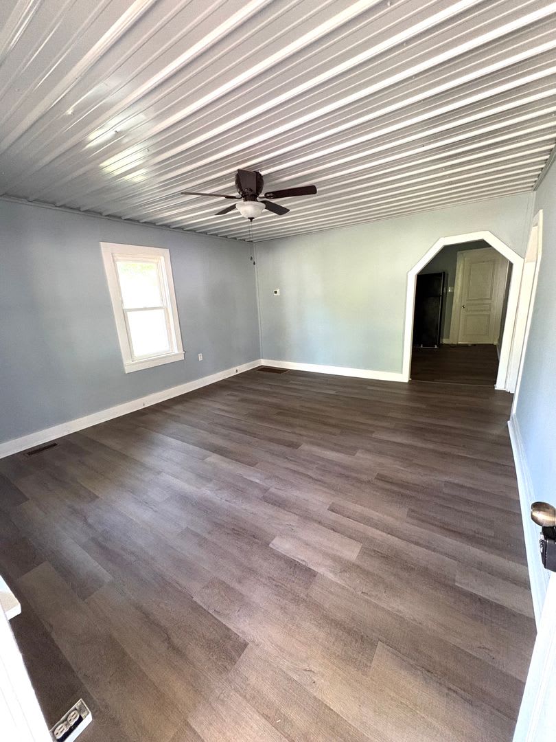 Your Next Home Awaits 2 Bed 1 5 Bath – photo 2