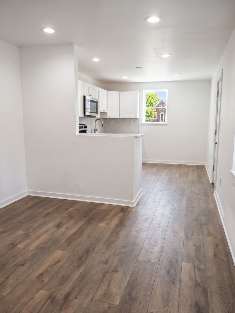 2461 N. 29th St. – photo 3