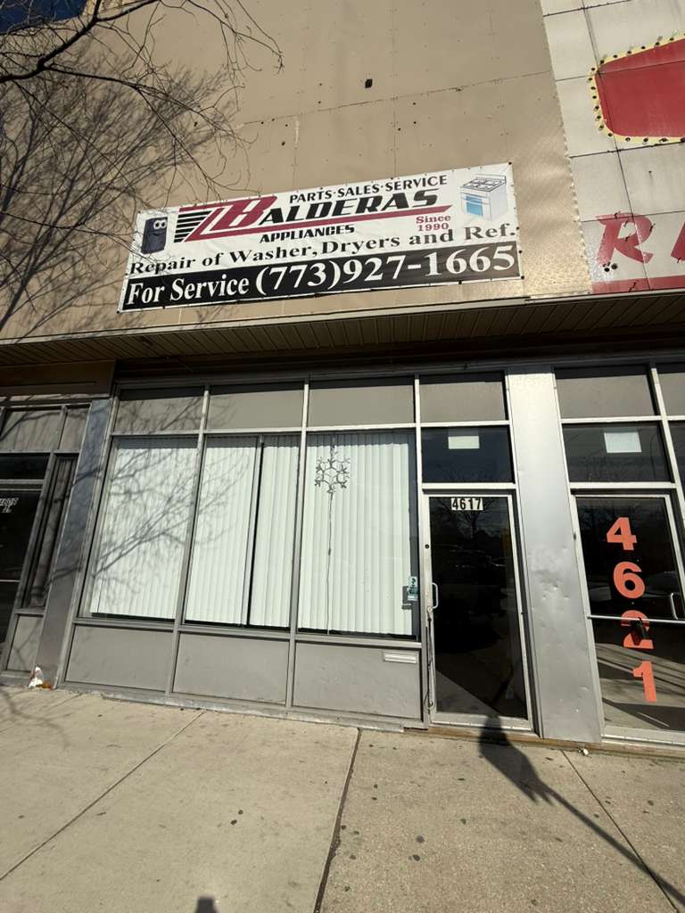 4621 South Ashland Avenue – photo 1