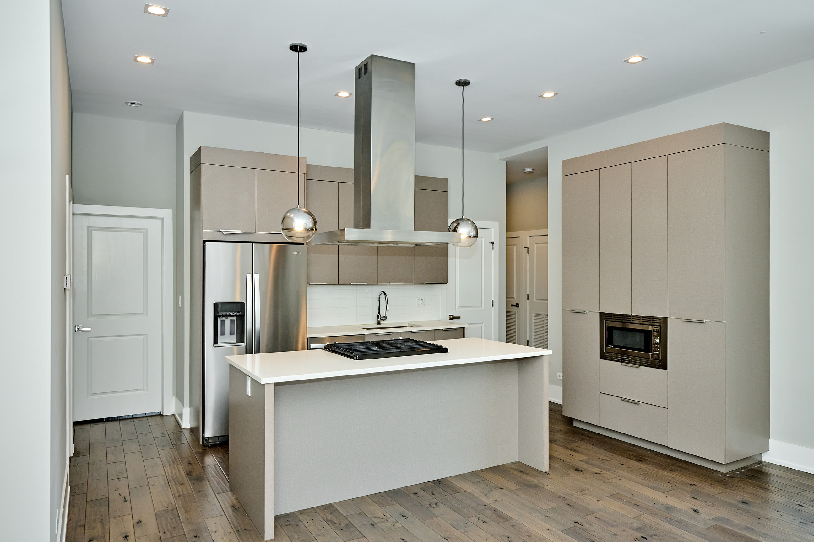 1752 West 18th Place – photo 3