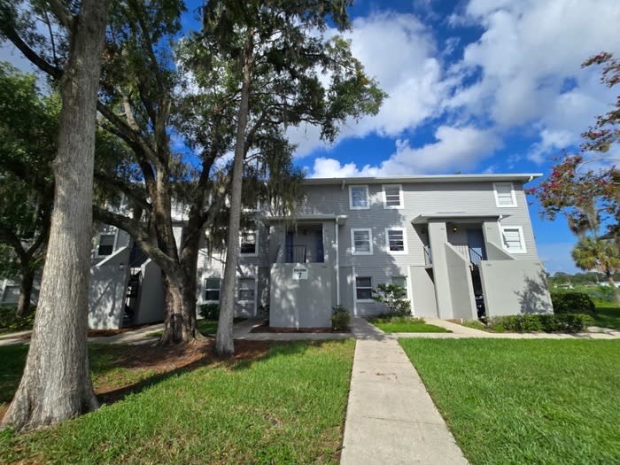 7186 East Bank Drive – photo 3