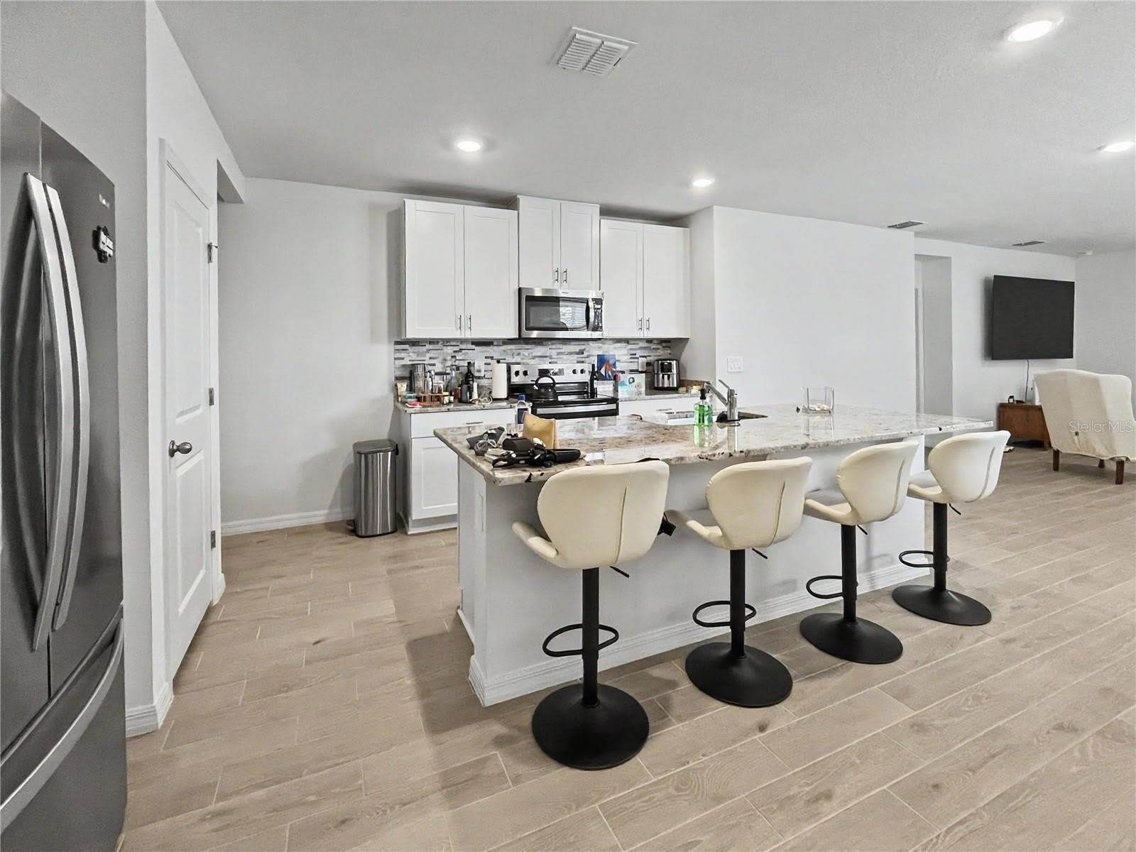 137 Whiteland Bend – photo 3