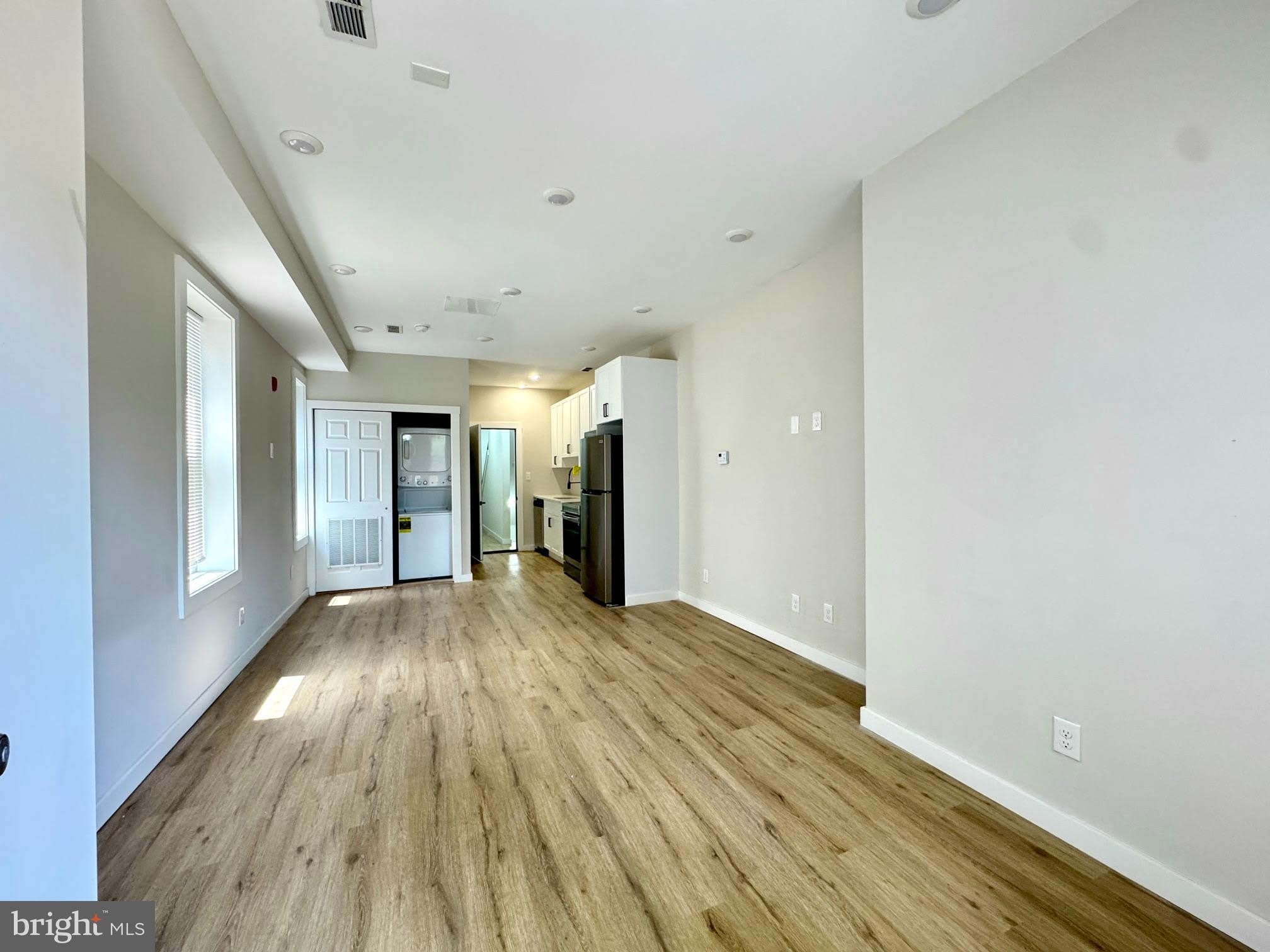 255 S 44TH – photo 4