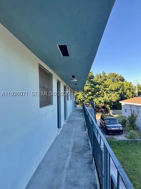 129 NE 80th Ter – photo 2