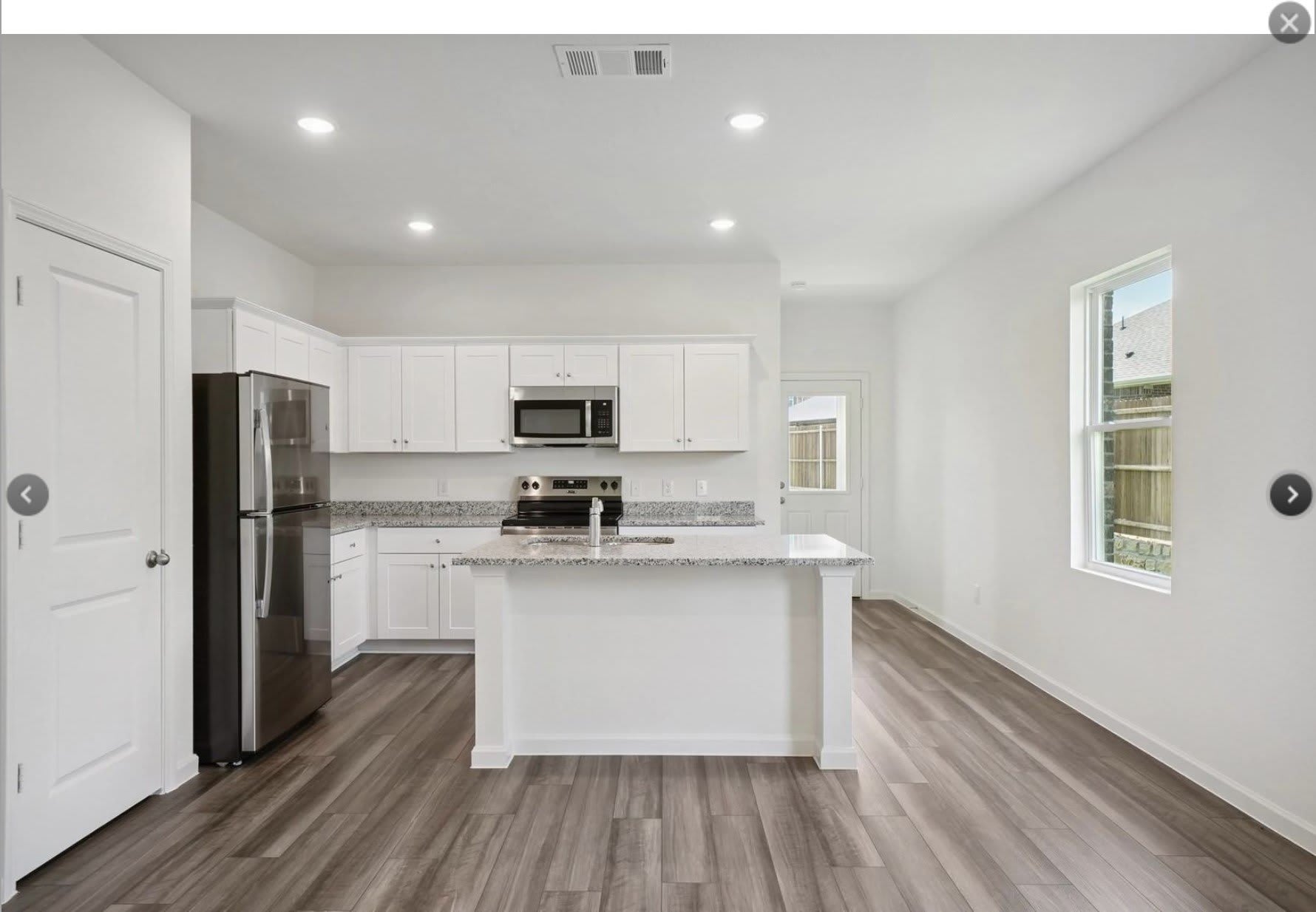 6083 Mojave Drive – photo 2