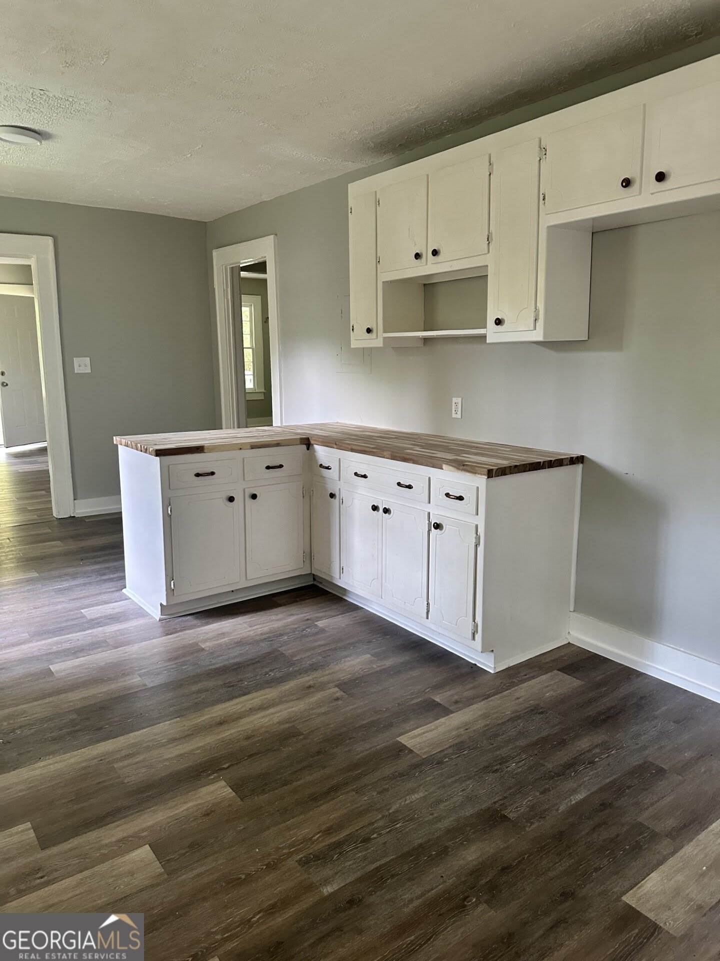 6 Windsor Drive – photo 5