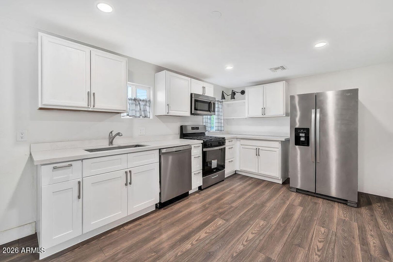 Nice 2 bedroom 2 bath in Chandler! – photo 1