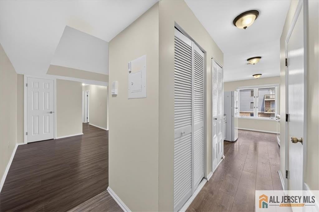 710 Peach Street – photo 3