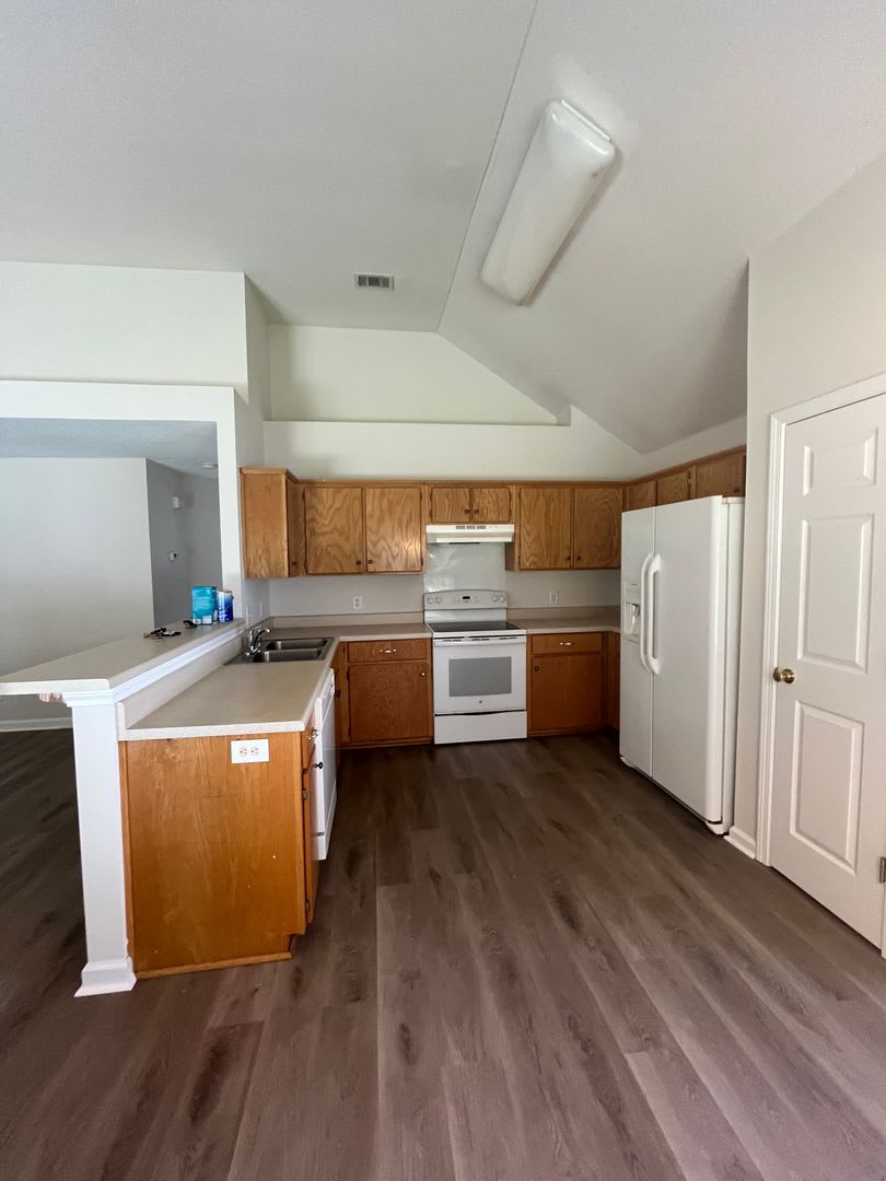 COMING SOON! Three Bedroom Home in Pooler, GA – photo 4
