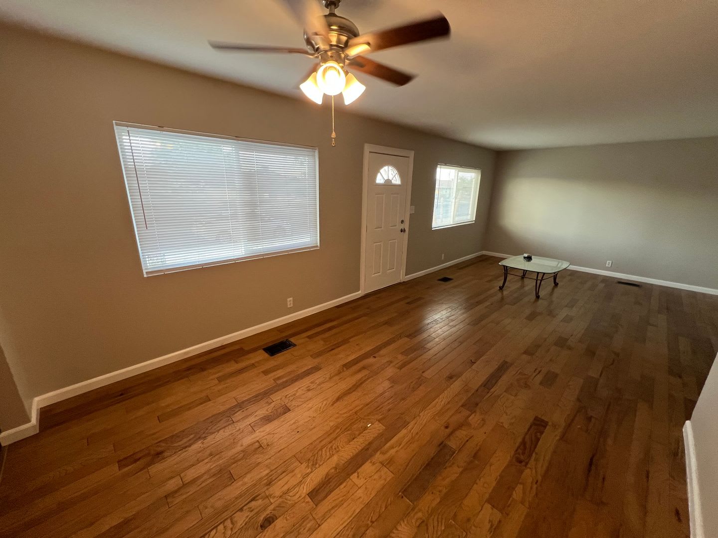 4 Bedroom Single-Story Home with Attached Garage in North Las Vegas – photo 4