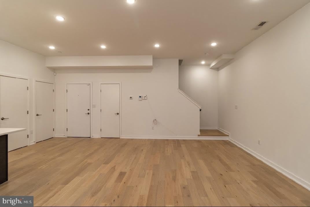 2137 E FIRTH Street – photo 4