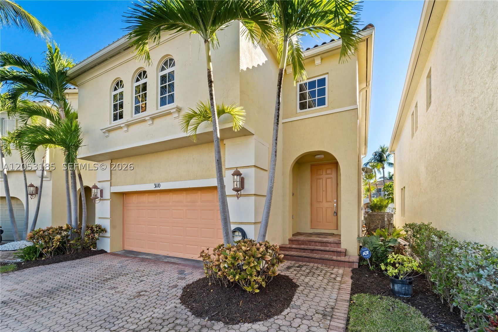 3110 NE 210th Ter – photo 1