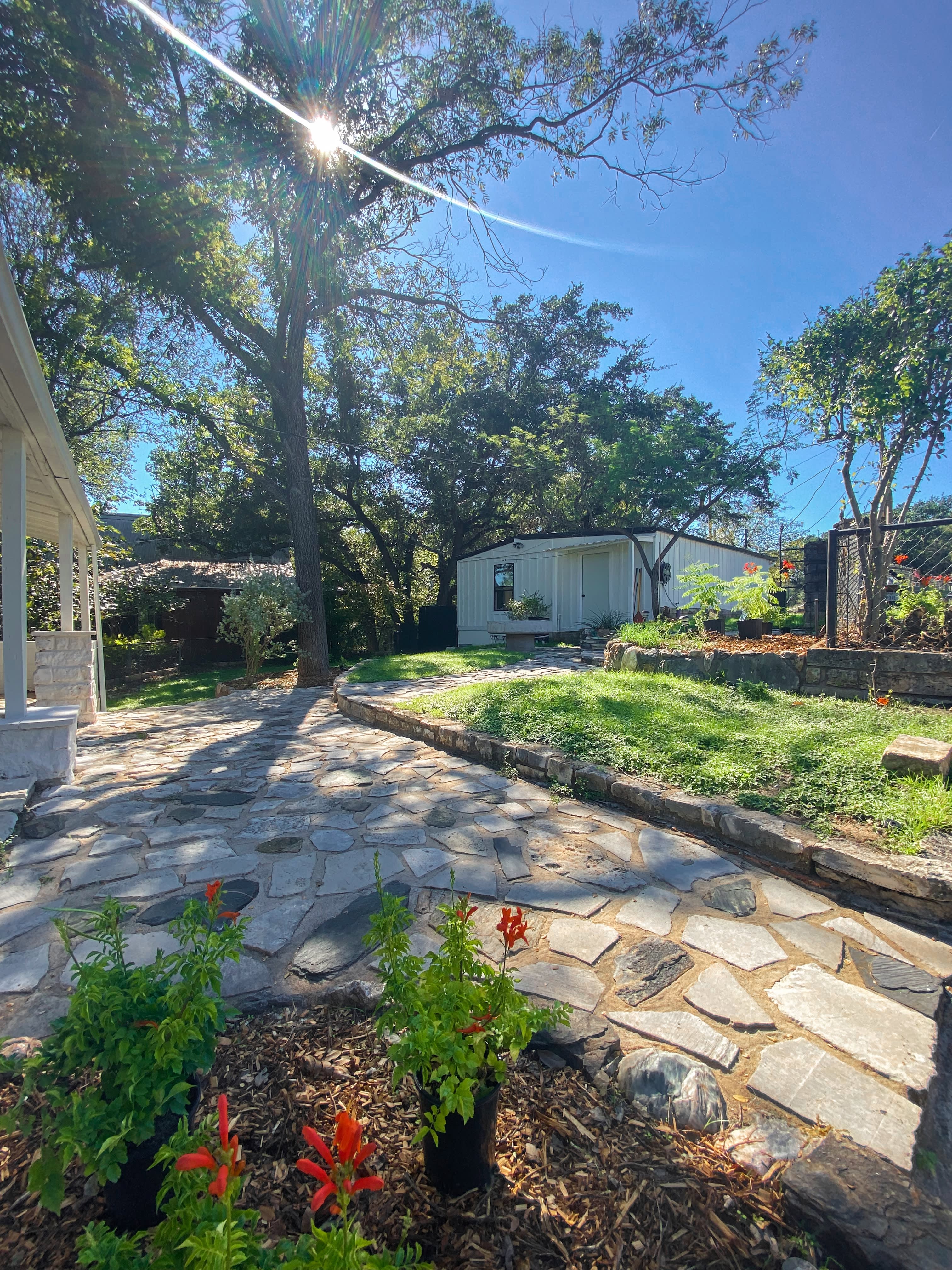 1201 Lakeshore Dr – photo 2