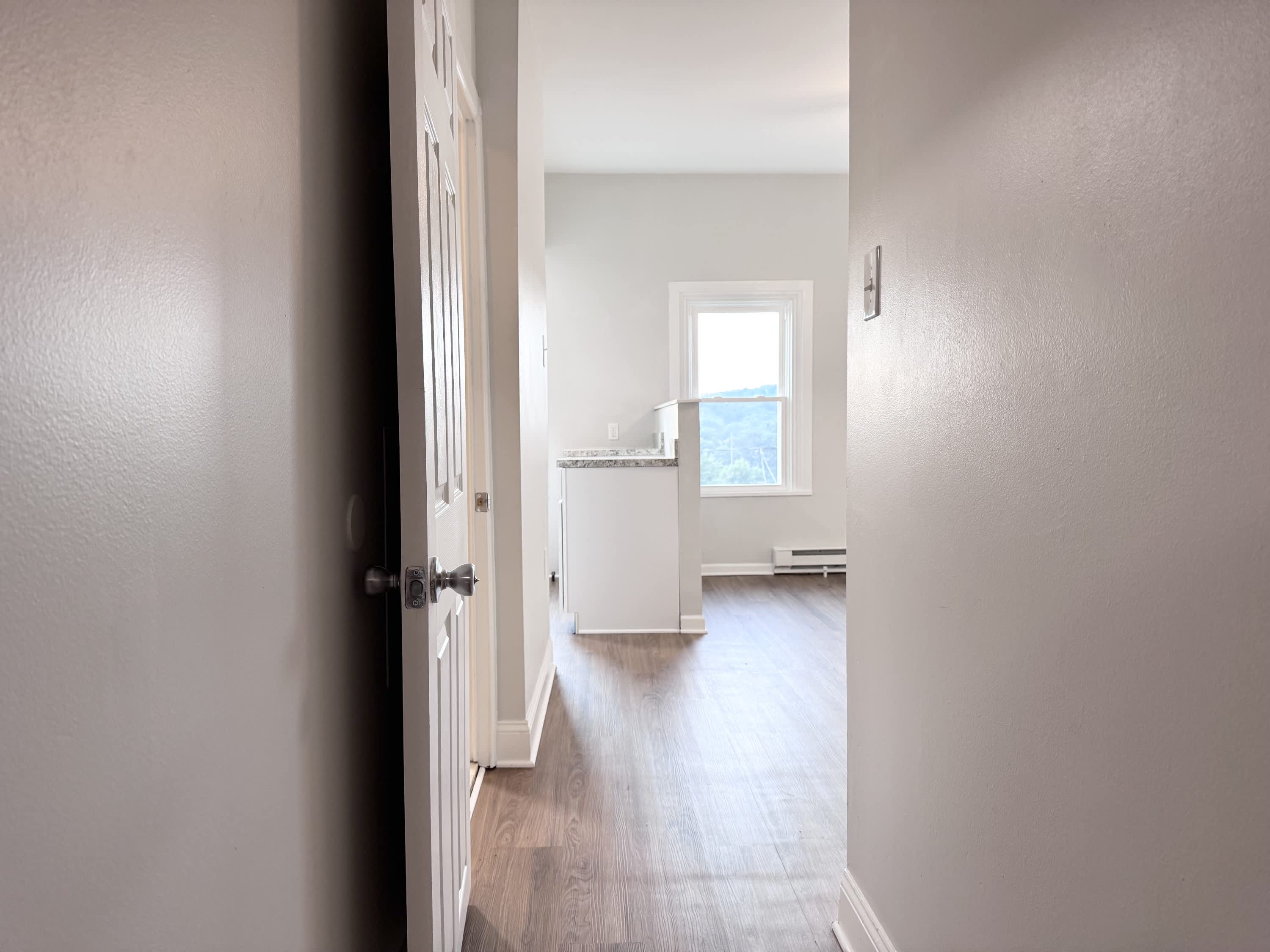 526 East Main Street – photo 3
