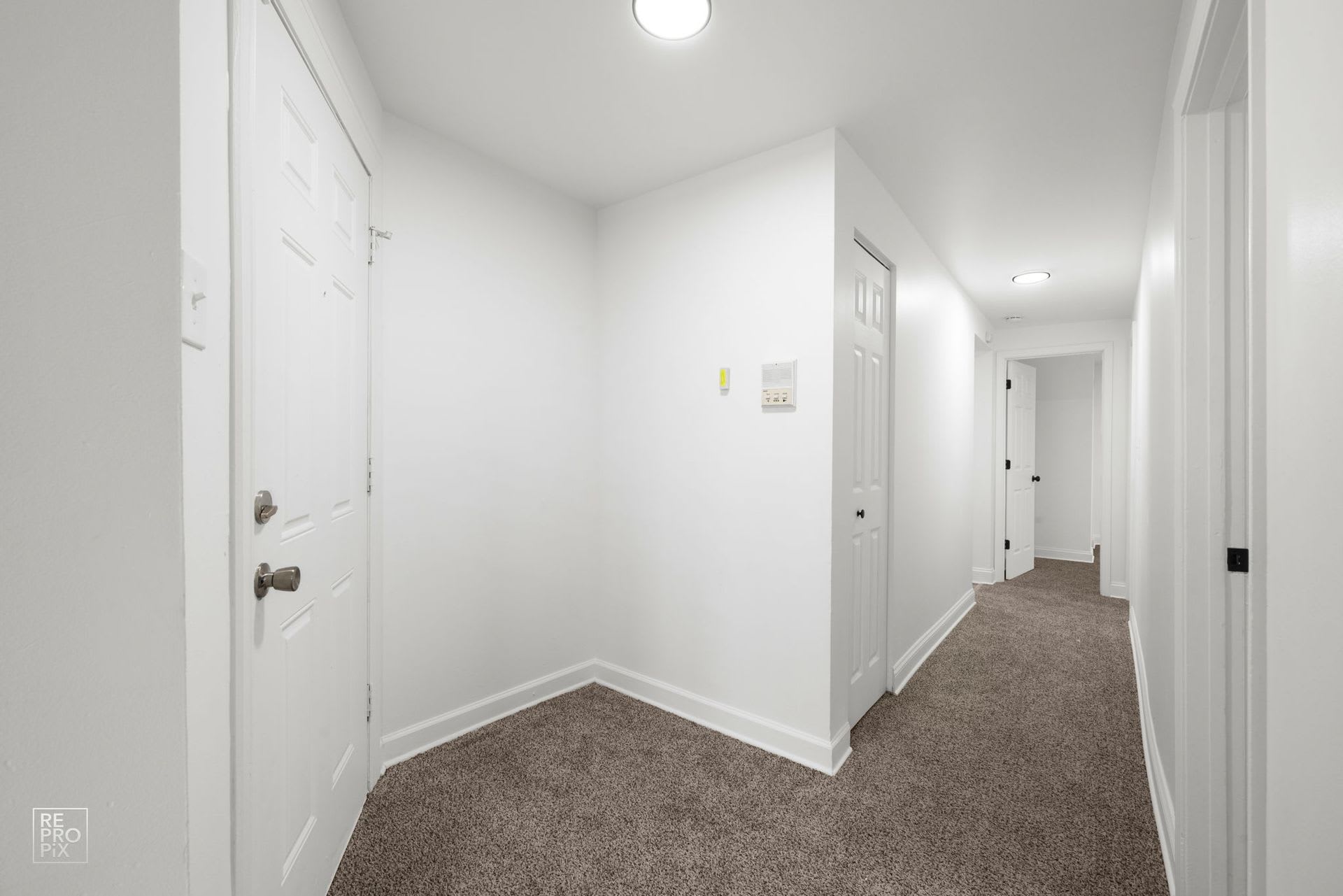 3415 N Bosworth Avenue – photo 4