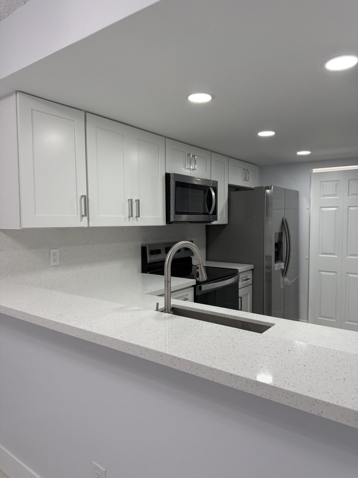 1041 NW 124TH Avenue – photo 3