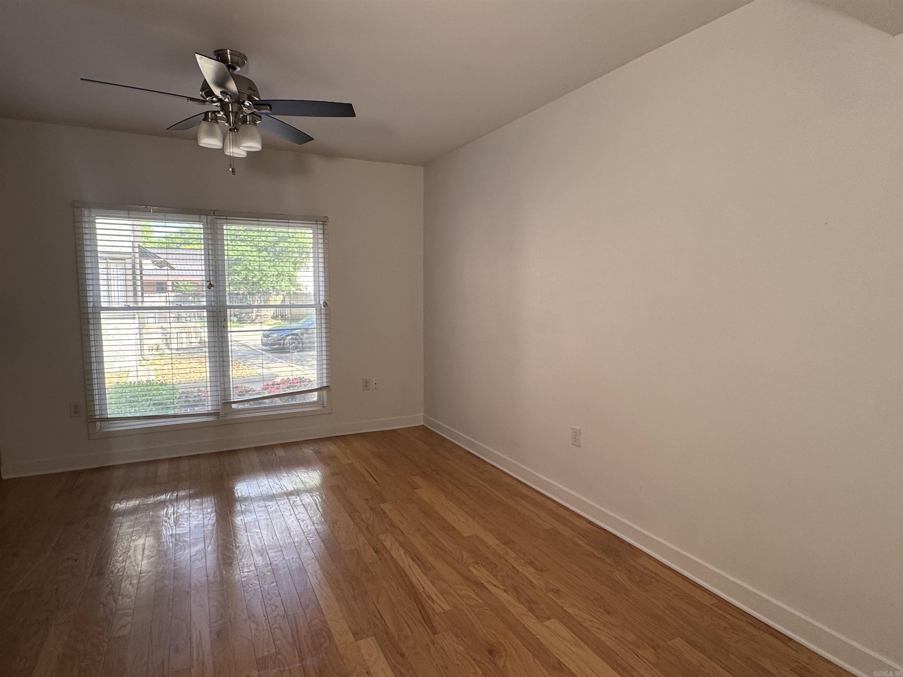 515 E Capitol Avenue – photo 4