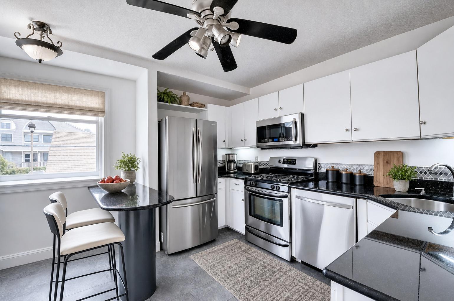 1308 Mill Pond Dr – photo 2