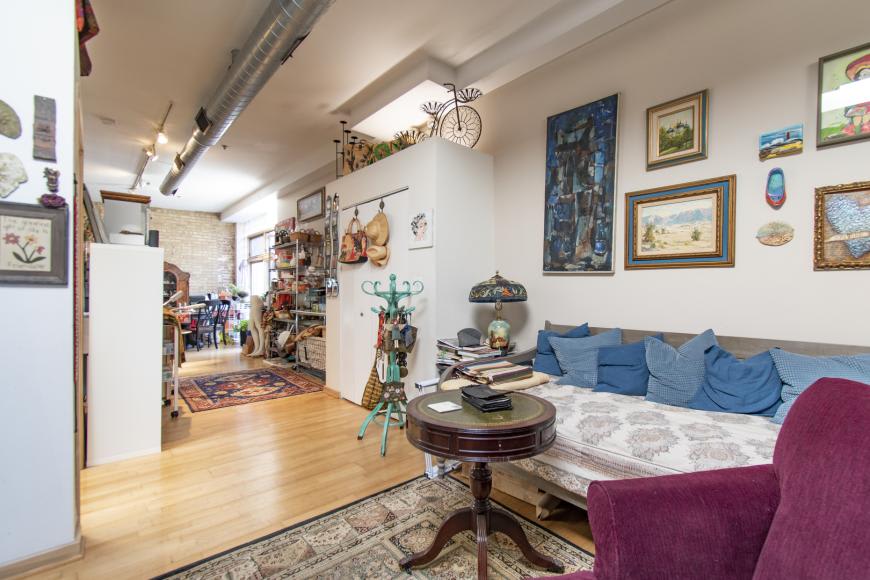 537 Custer Ave. – photo 4