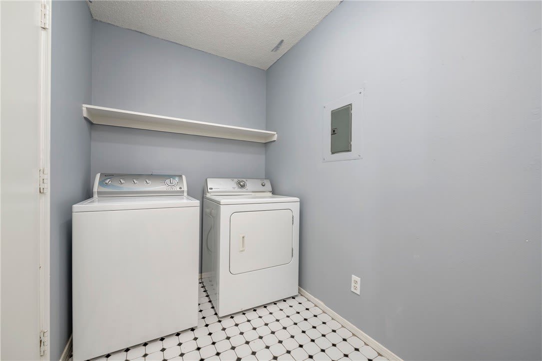 3408 W Olive Street – photo 5