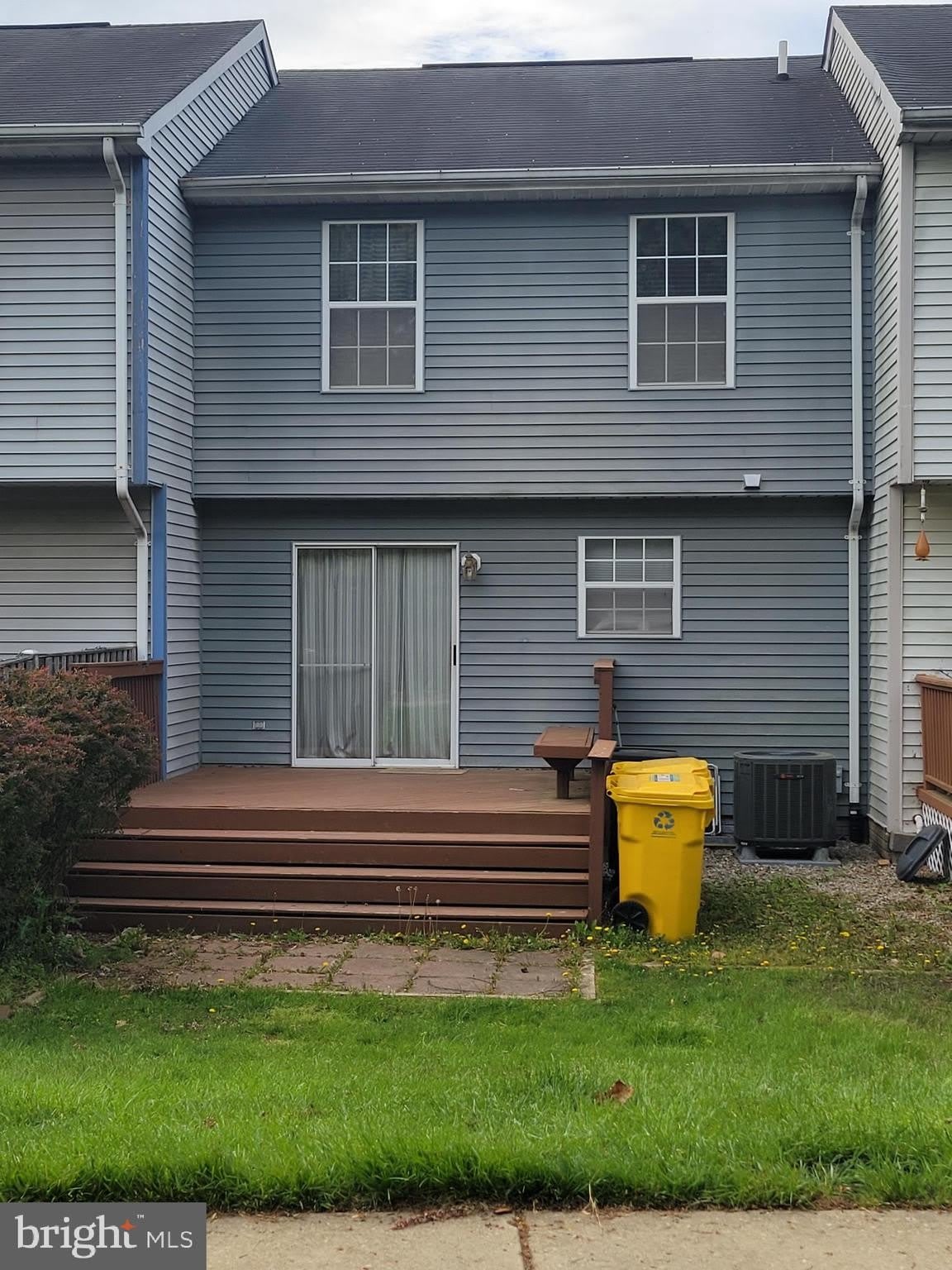 508 KINGDOM Court – photo 2