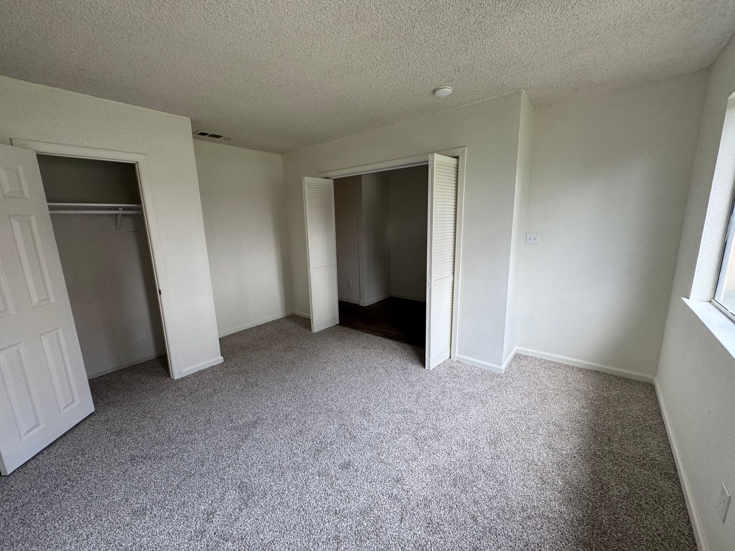 FOR RENT – photo 5