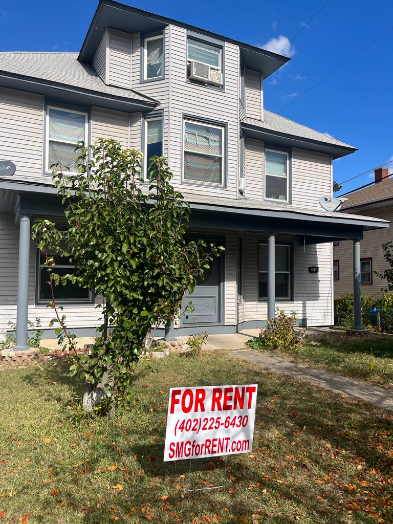 2212 F Street1 – photo 1