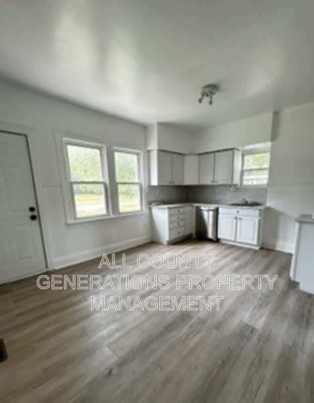 1230 Norwood Rd DN – photo 2