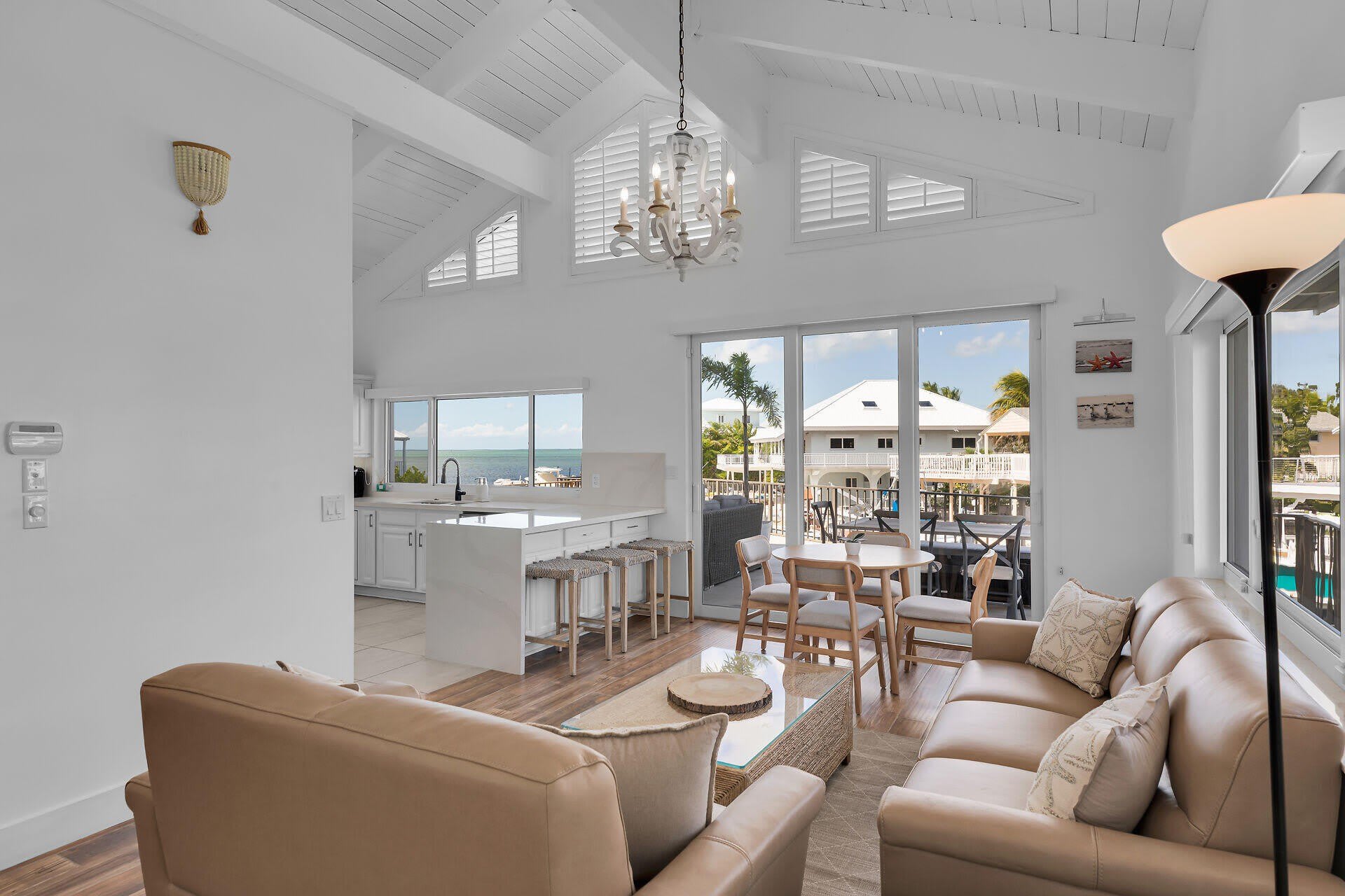 218 Aberdeen Court – photo 4