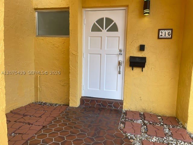 13721 SW 84th St – photo 2