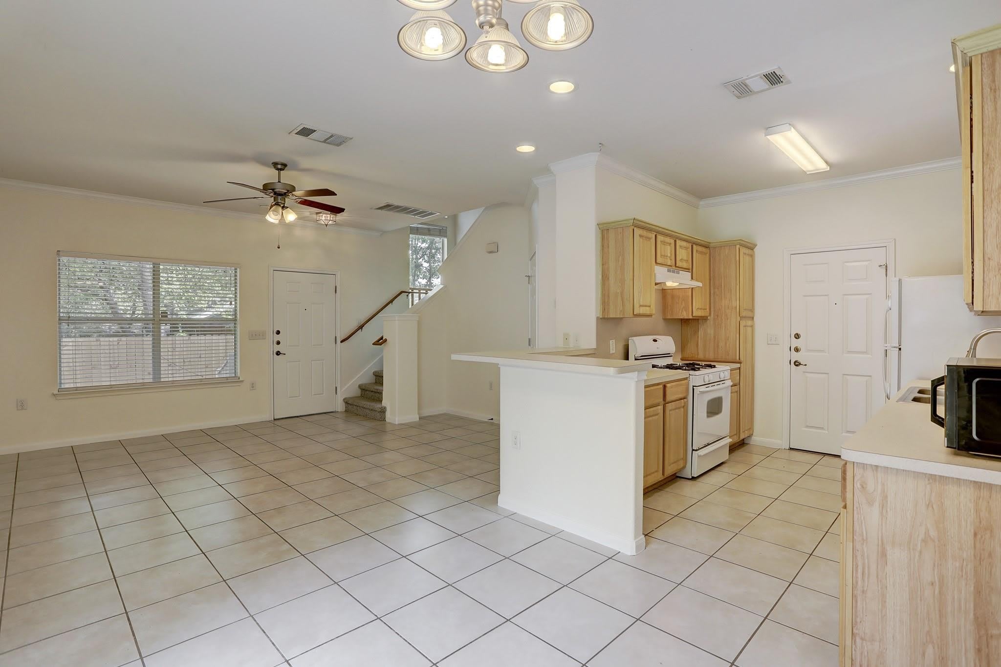 308 Blackson Ave A – photo 3