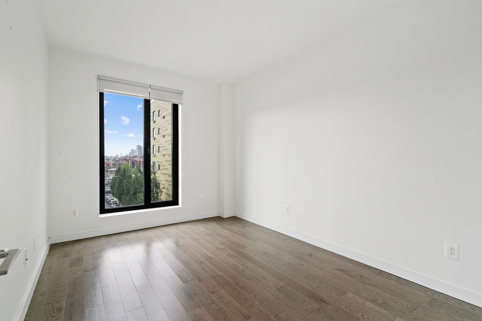 1139 49th Ave Apt 815 – photo 5