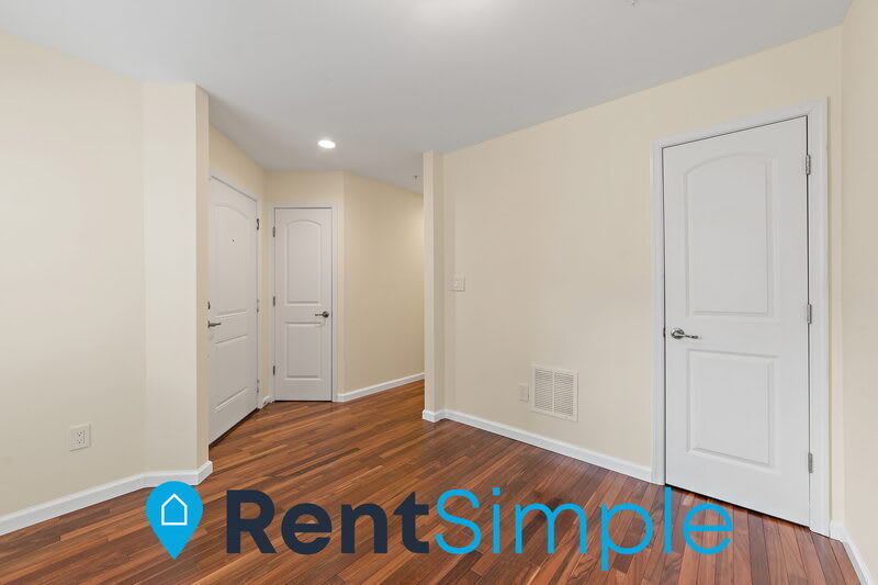 15375 Rosemont Manor Dr – photo 3
