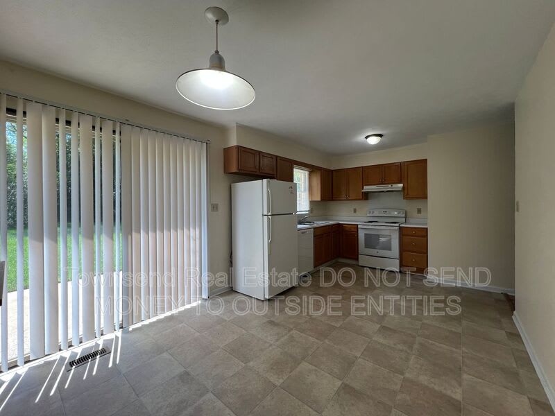 2213 Stanton Street – photo 5