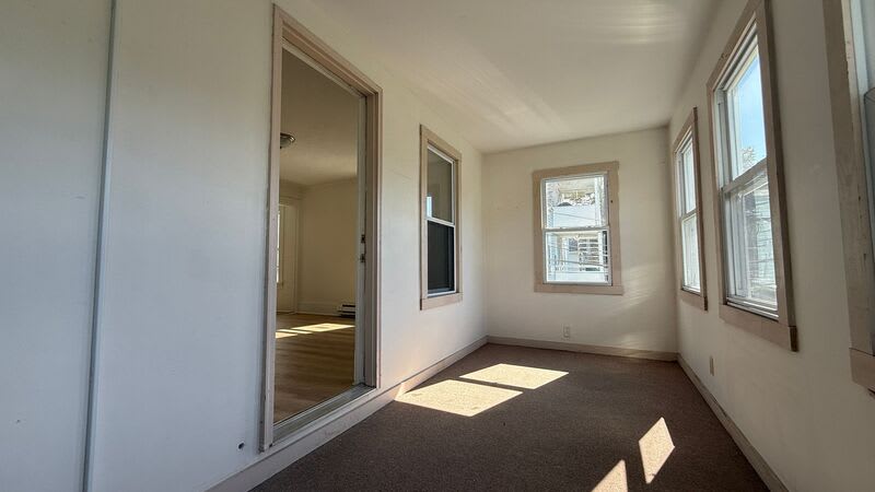11 Fowler St – photo 5