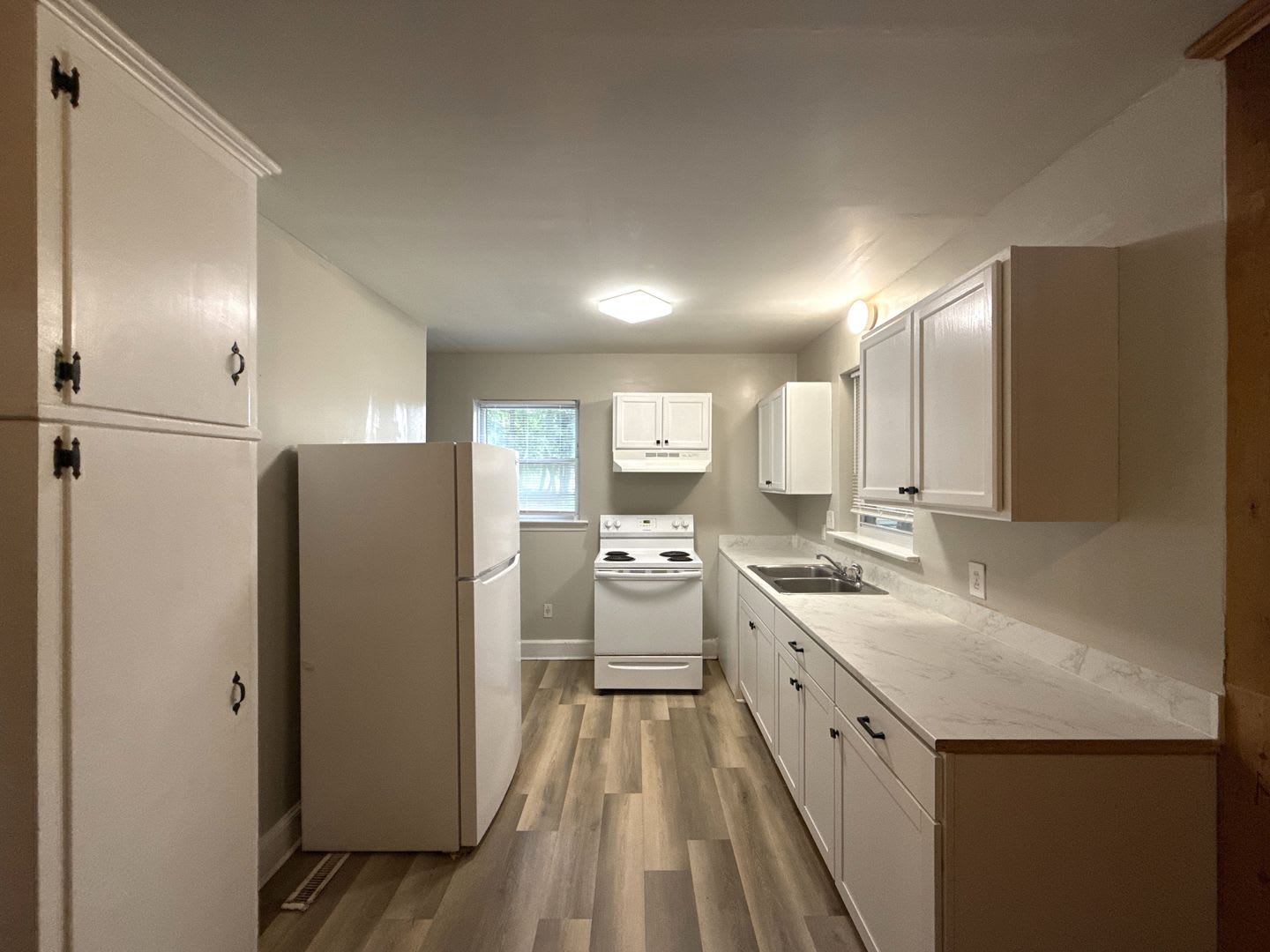 T R Lawing Realty Property – photo 5