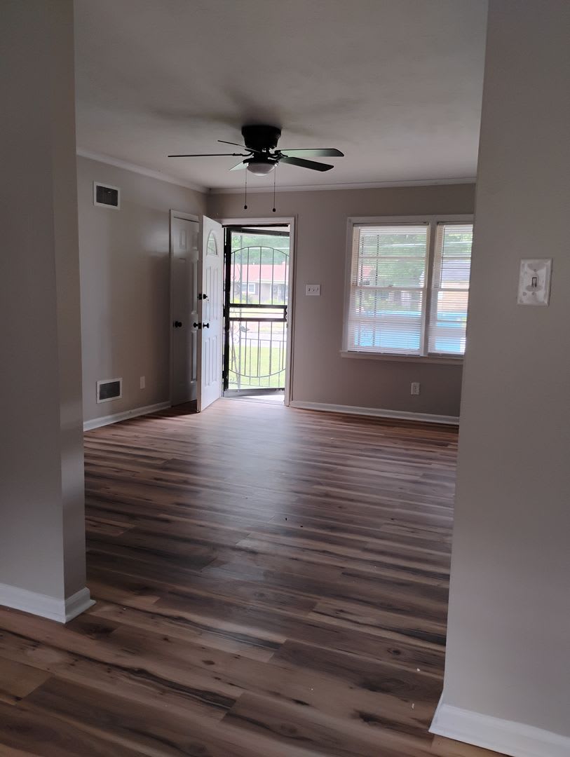 3651 N Trezevant St – photo 5