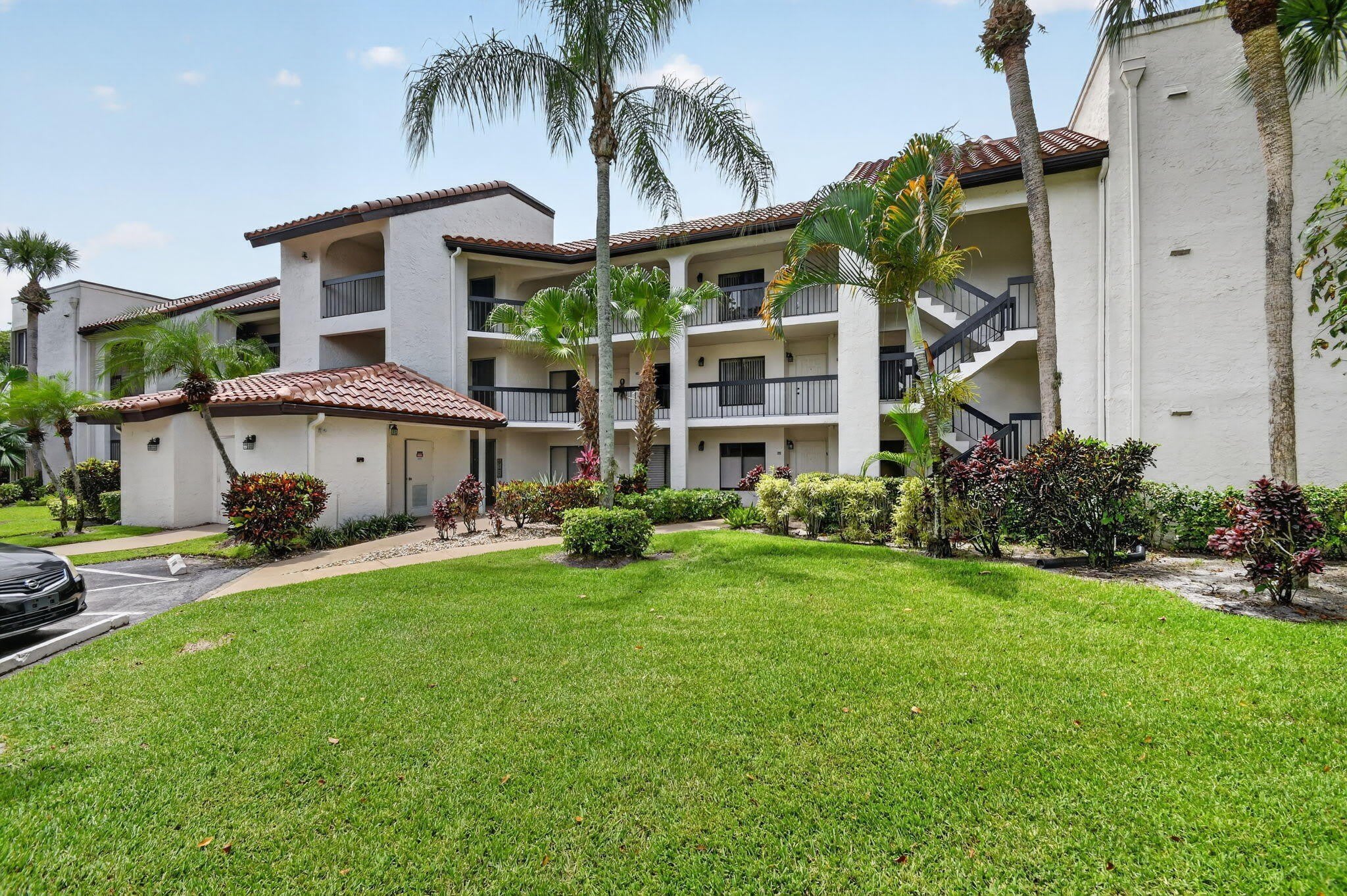 10173 Mangrove Drive – photo 2