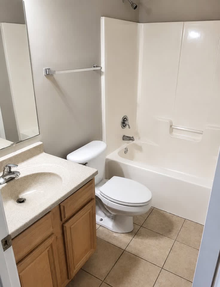 101 East Paces Drive – photo 3
