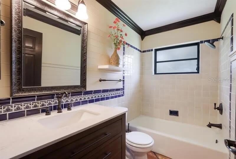 2077 RACIMO Drive – photo 5