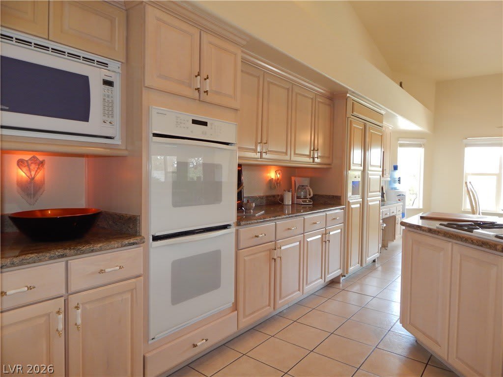 1320 CRYSTAL VALLEY Drive – photo 5